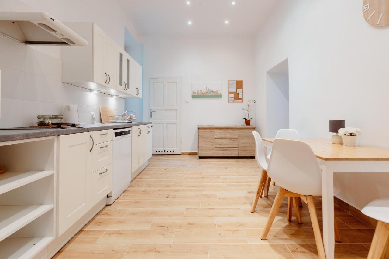 Atticus Apartments كراكوفيا المظهر الخارجي الصورة