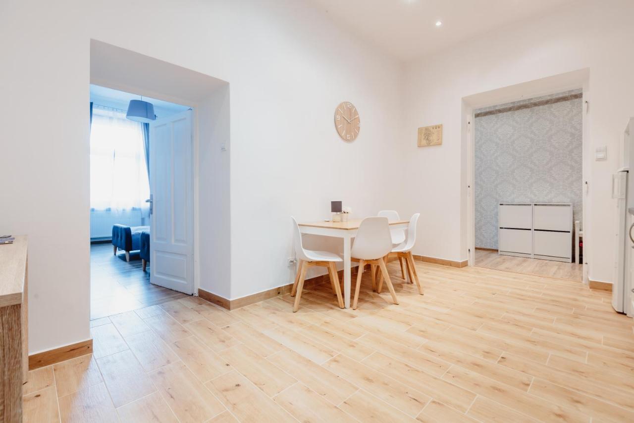 Atticus Apartments كراكوفيا المظهر الخارجي الصورة