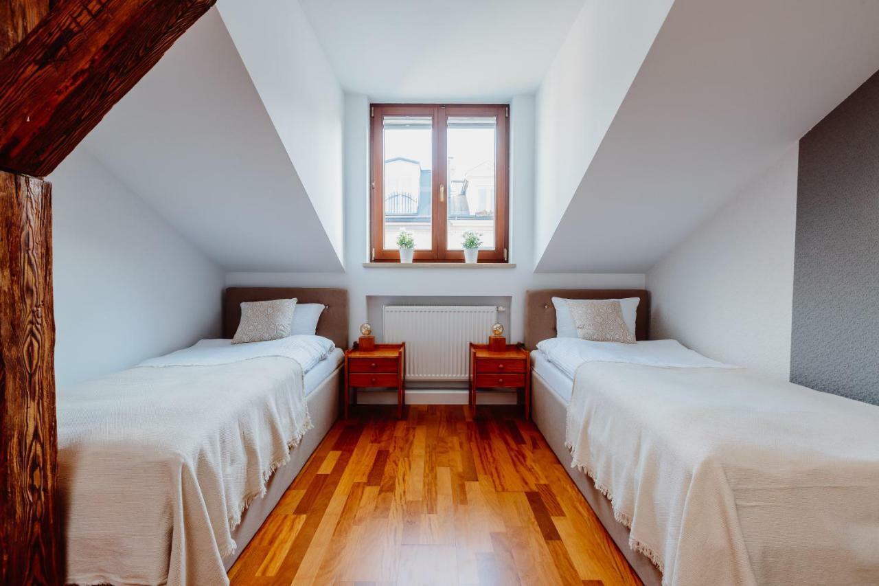 Atticus Apartments كراكوفيا المظهر الخارجي الصورة